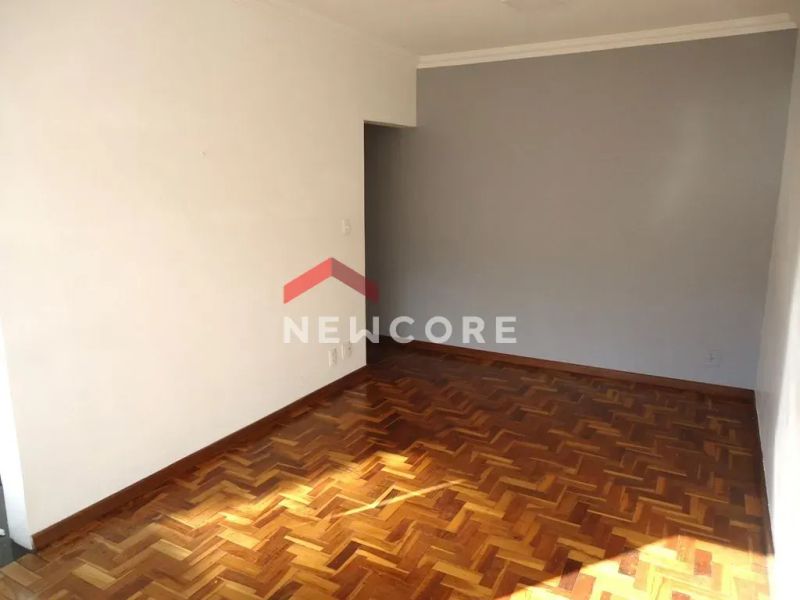 Apartamento com 2 quartos — Sagrada Família, Belo Horizonte