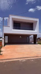 Casa com 3 Quartos à venda, 248m² no Jardins Capri, Senador Canedo