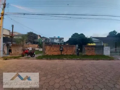 Lote/Terreno à venda, 450m² no Ingleses do Rio Vermelho, Florianópolis