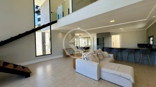Casa de Condomínio com 3 Quartos à venda, 220m² no Tijuca, Teresópolis
