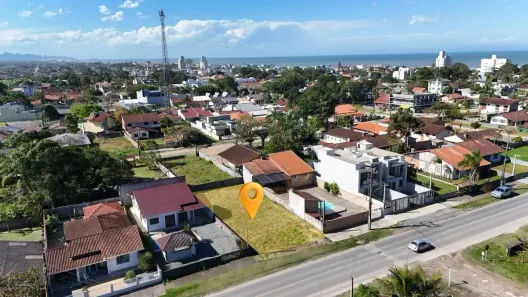 Lote/Terreno à venda, 390m² no Rainha, Itapoá