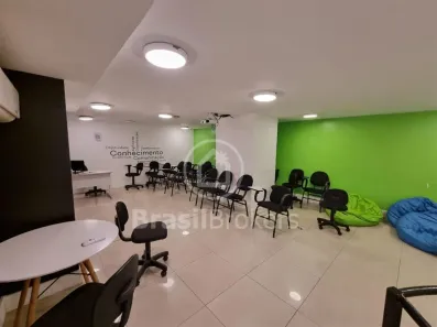 Ponto Comercial com 1 Quarto à venda, 288m² no Del Castilho, Rio de Janeiro