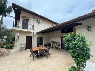 Sobrado com 4 Quartos à venda, 249m² no Parque Terranova, Valinhos