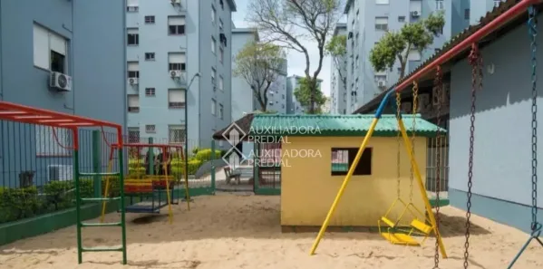 Apartamento com 2 Quartos à venda, 56m² no Azenha, Porto Alegre