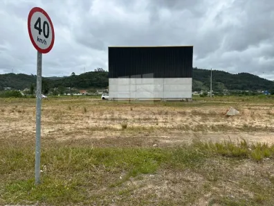 Lote/Terreno à venda, 450m² no Morrotes, Tubarão