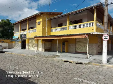 Sobrado com 3 Quartos à venda, 646m² no Centro, Tremembé