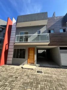 Casa de Condomínio com 3 Quartos à venda, 90m² no Extensão do Bosque, Rio das Ostras