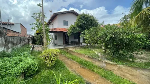 Sobrado com 3 Quartos à venda, 252m² no Chácara Brasil, São Luís