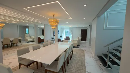 Casa de Condomínio com 5 Quartos à venda, 300m² no Flores, Manaus