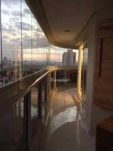 Apartamento com 3 Quartos para alugar, 160m² no Santa Teresinha, São Paulo