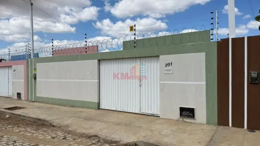 Casa com 2 Quartos à venda, 200m² no Itapetinga, Mossoró