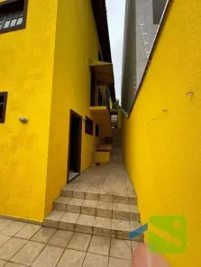 Casa com 3 Quartos para alugar, 550m² no Jardim Ester, São Paulo