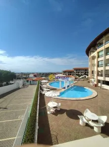 Apartamento com 2 Quartos para alugar, 73m² no Porto das Dunas, Aquiraz