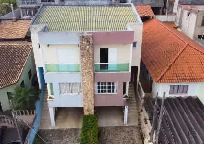 Sobrado com 3 Quartos para alugar, 120m² no Residencial Pastoreiro, Cotia