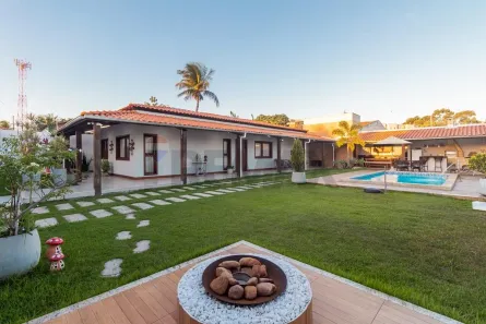 Casa com 3 Quartos à venda, 213m² no Mangabeira, Feira de Santana