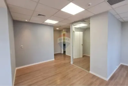Sala Comercial para alugar, 138m² no Água Branca, São Paulo