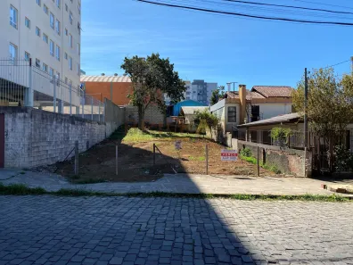 Lote/Terreno à venda, 390m² no Presidente Vargas, Caxias do Sul