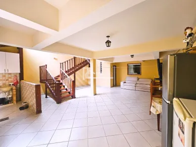 Casa com 4 Quartos à venda, 180m² no Santa Amélia, Belo Horizonte