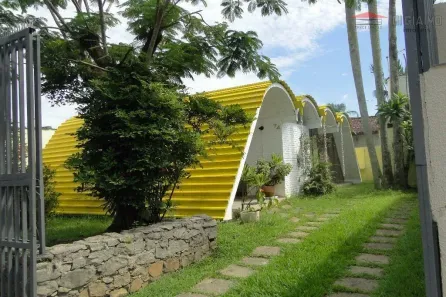 Casa com 2 Quartos para venda ou aluguel, 112m² no Indaiá, Caraguatatuba
