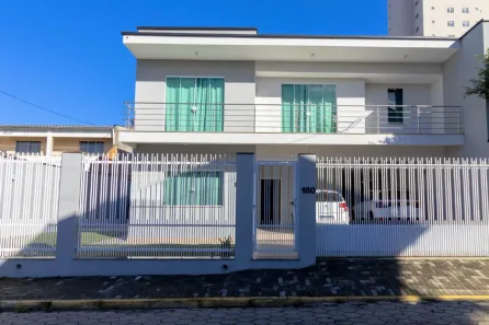 Casa com 3 Quartos à venda, 180m² no São Francisco de Assis, Camboriú