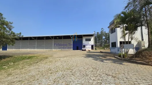 Galpão/Depósito/Armazém para alugar, 50000m² no Moura Brasil, Três Rios
