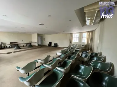 Sala Comercial com 3 Quartos para venda ou aluguel, 342m² no Centro Histórico, Porto Alegre