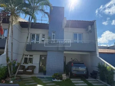 Sobrado com 3 Quartos à venda, 199m² no Alto Boqueirão, Curitiba