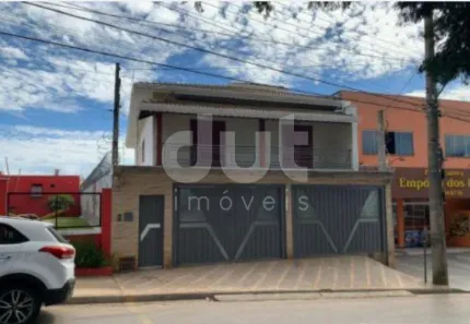Sobrado com 4 Quartos à venda, 268m² no Parque das Laranjeiras, Itatiba