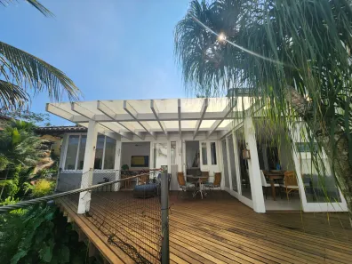 Casa de Condomínio com 5 Quartos à venda, 445m² no Badu, Niterói