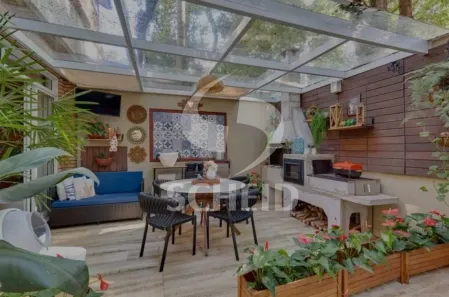 Casa de Condomínio com 4 Quartos à venda, 250m² no Santo Amaro, São Paulo