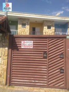 Sobrado com 3 Quartos à venda, 107m² no Vila Nhocune, São Paulo
