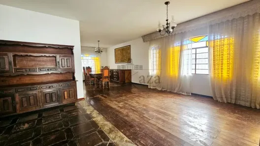 Casa com 3 Quartos à venda, 340m² no Cidade Jardim, Jacareí