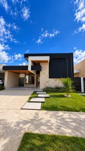 Casa com 3 Quartos à venda, 145m² no Cidade Alpha, Eusébio
