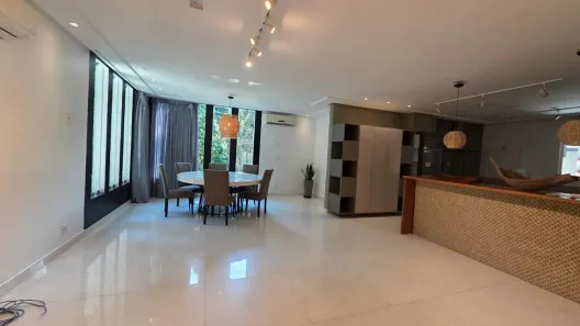 Casa de Condomínio com 4 Quartos para alugar, 600m² no Ponta Negra, Manaus
