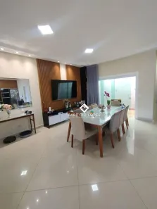 Casa com 3 Quartos à venda, 130m² no Loteamento Villa Branca, Jacareí