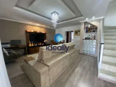Casa com 3 Quartos à venda, 180m² no Arvoredo 2ª Seção, Contagem