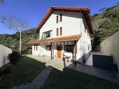 Casa com 8 Quartos à venda, 111m² no Parque do Ingá, Teresópolis