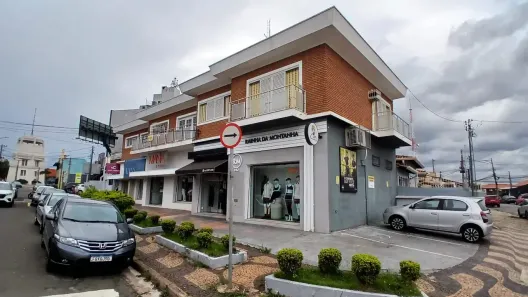 Imóvel Comercial com 4 Quartos para alugar, 359m² no Jardim Chapadão, Campinas