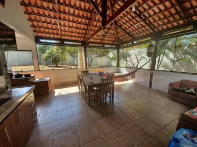 Casa com 5 Quartos à venda, 340m² no Bandeirantes (Pampulha), Belo Horizonte