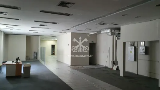 Prédio Comercial para alugar, 811m² no São Miguel Paulista, São Paulo