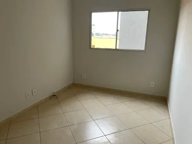 Apartamento com 2 Quartos para alugar, 85m² no Universitário, Uberaba