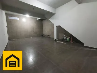Ponto Comercial para alugar, 90m² no Jardim Camila, Mauá