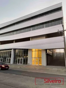 Ponto Comercial para alugar, 521m² no São João, Porto Alegre