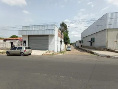 Galpão/Depósito/Armazém para alugar, 117m² no Tabuleta, Teresina