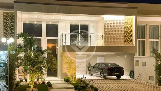 Casa de Condomínio com 4 Quartos à venda, 230m² no Santa Genoveva, Goiânia