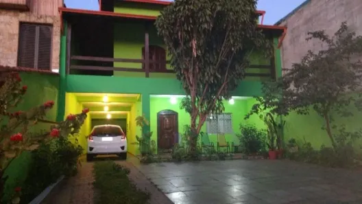 Sobrado com 6 Quartos à venda, 200m² no Vila Aquilino, Santo André