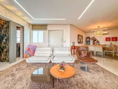 Apartamento com 4 Quartos à venda, 214m² no Jóquei, Teresina