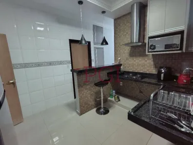 Casa com 3 Quartos à venda, 140m² no Vila Tibério, Ribeirão Preto