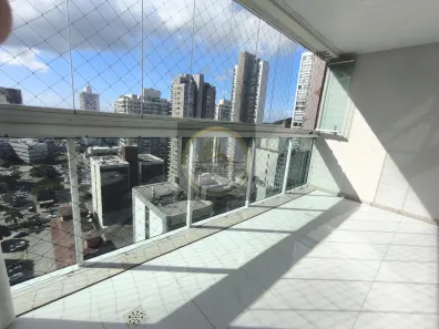 Apartamento com 3 Quartos para alugar, 108m² no Enseada do Suá, Vitória