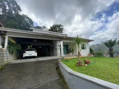Casa com 3 Quartos à venda, 204m² no Nova Brasília, Brusque